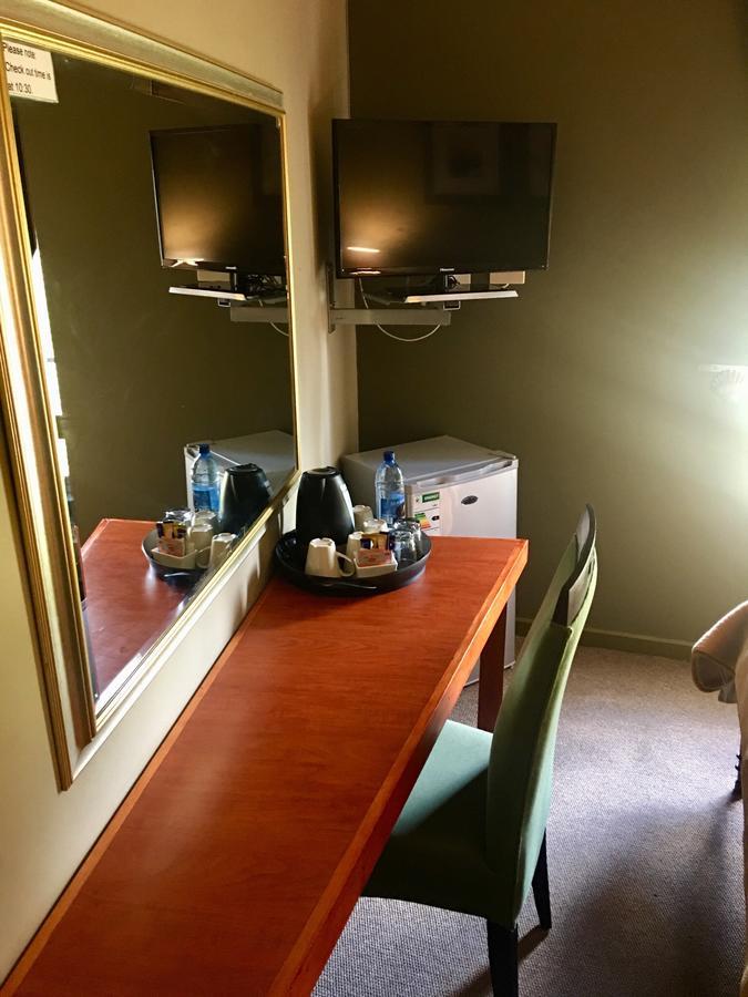 Travel Inn Крунстад Экстерьер фото