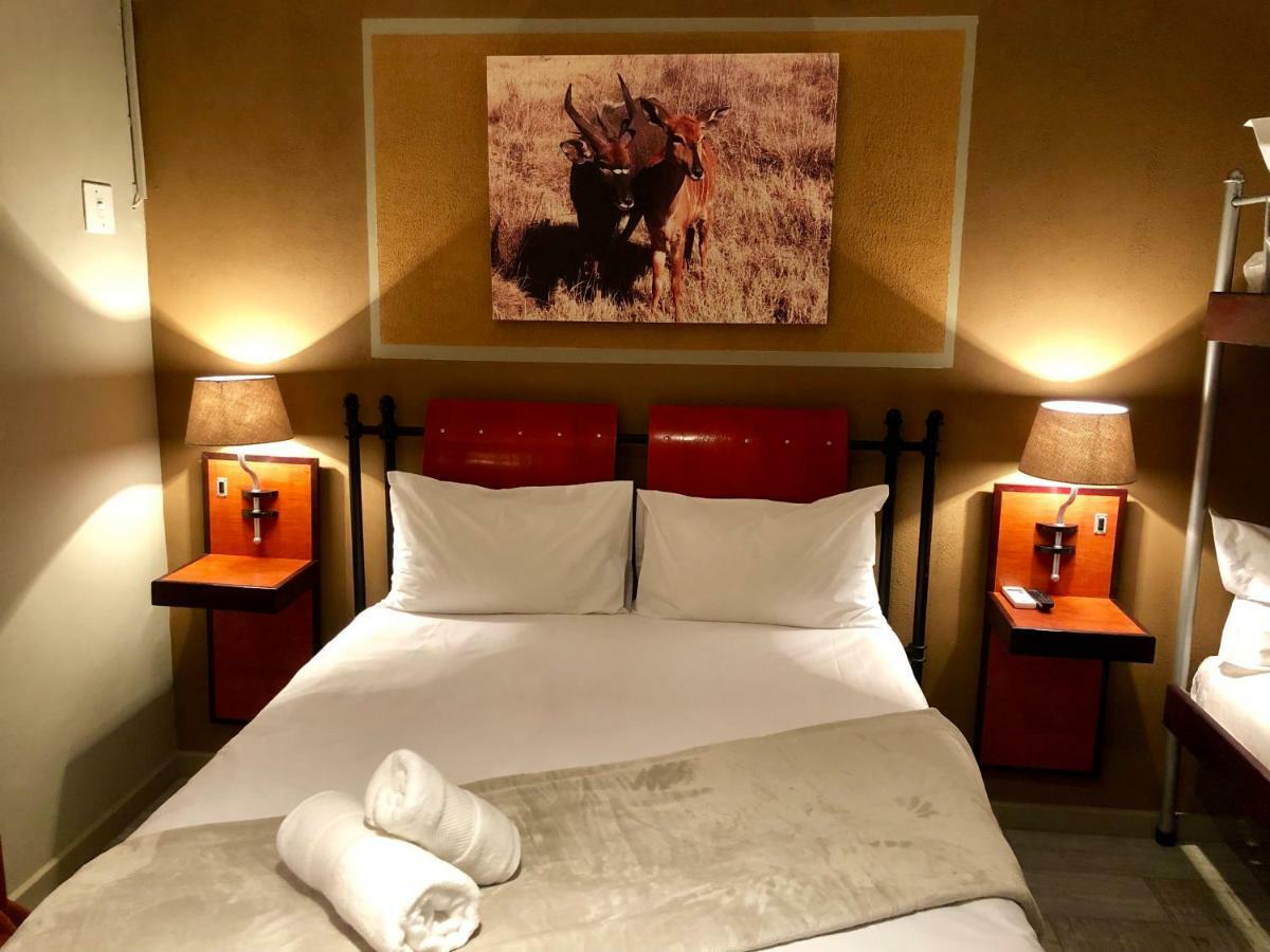 Travel Inn Крунстад Экстерьер фото